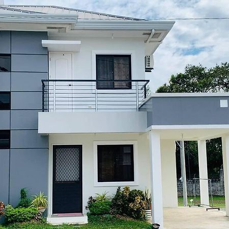 Cozy Home At A Private Subdivision Abucay Exterior photo